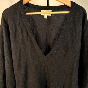 Cashmere V-Neck Sweater by Elizdebeth and James